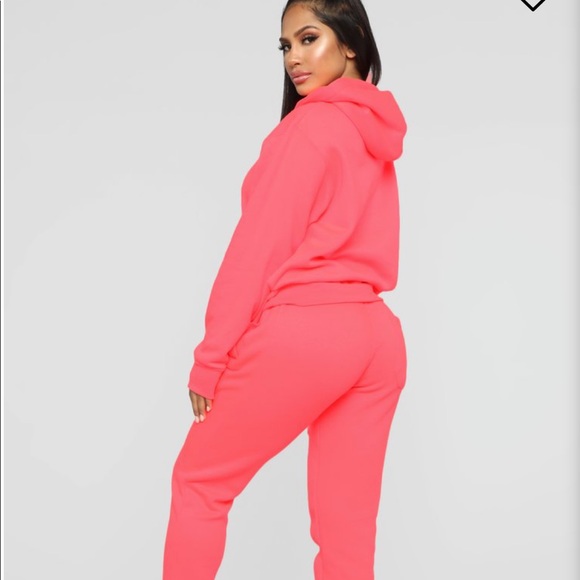 Neon pink sweatsuit Clearance